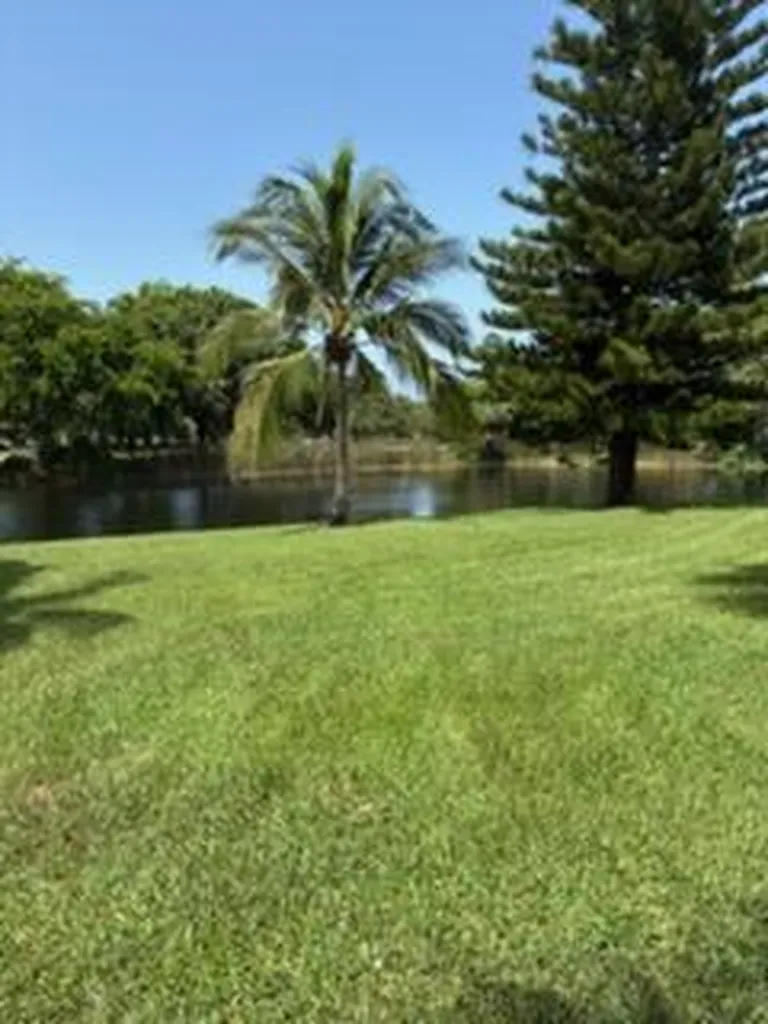 2708 Nassau Bend Coconut Creek FL 33066