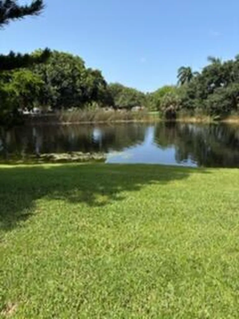 2708 Nassau Bend Coconut Creek FL 33066