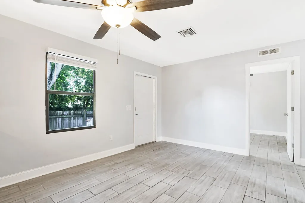 610 SE 2nd Avenue Delray Beach FL 33483