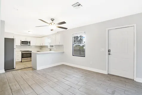 610 SE 2nd Avenue Delray Beach FL 33483