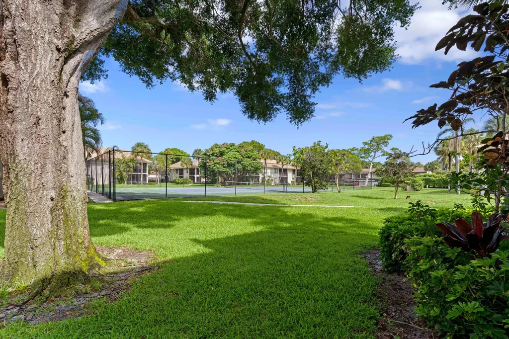 149 NW 70th Boca Raton FL 33487