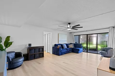 149 NW 70th Boca Raton FL 33487