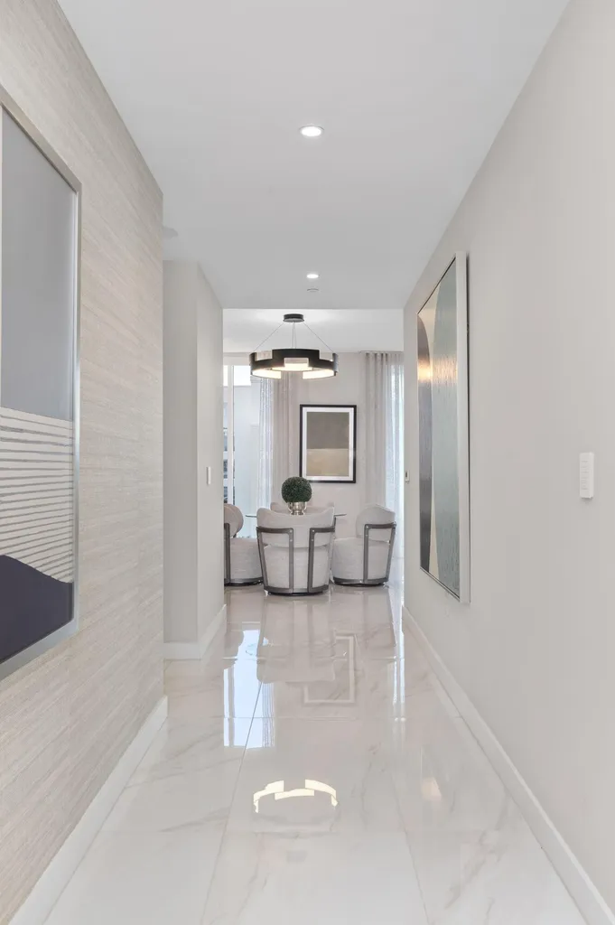 210 SE Mizner Boulevard Boca Raton FL 33432