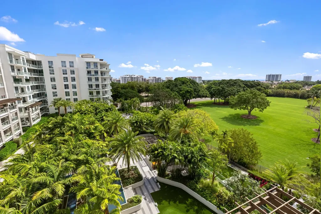 210 SE Mizner Boulevard Boca Raton FL 33432