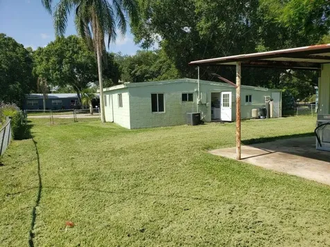 364 Johnston Street Fort Pierce FL 34982
