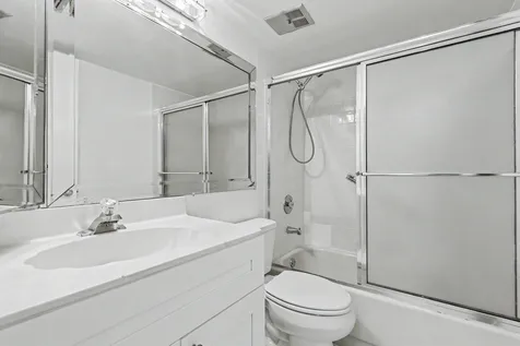 7515 NW 79th Avenue Tamarac FL 33321