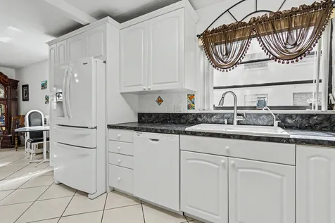 7515 NW 79th Avenue Tamarac FL 33321