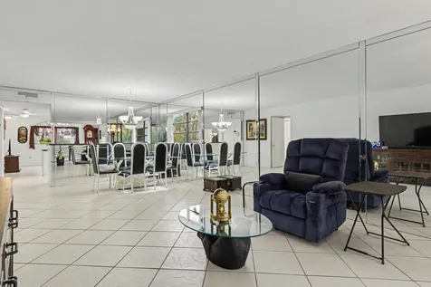 7515 NW 79th Avenue Tamarac FL 33321