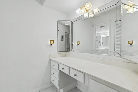 7515 NW 79th Avenue Tamarac FL 33321