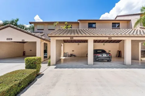 210 Captains Walk Delray Beach FL 33483
