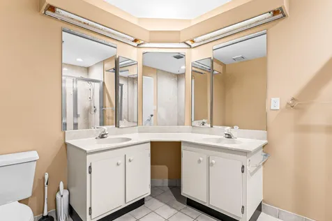 210 Captains Walk Delray Beach FL 33483