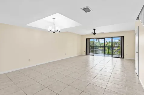 210 Captains Walk Delray Beach FL 33483