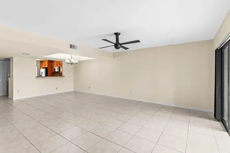 210 Captains Walk Delray Beach FL 33483