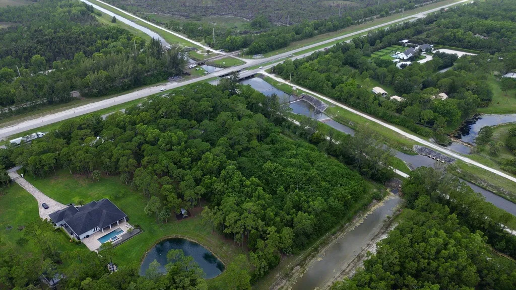 13229 Arrowwood Drive Palm Beach Gardens FL 33418
