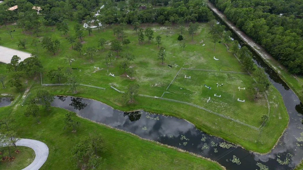13229 Arrowwood Drive Palm Beach Gardens FL 33418