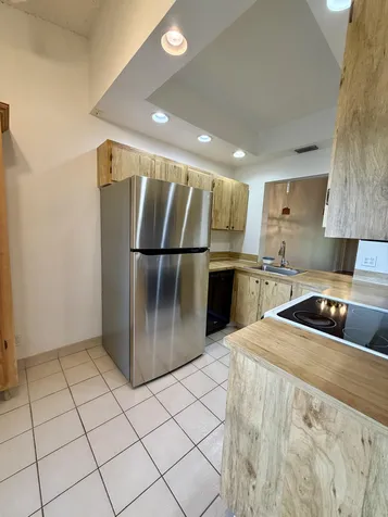 2011 SW 15th Street Deerfield Beach FL 33442