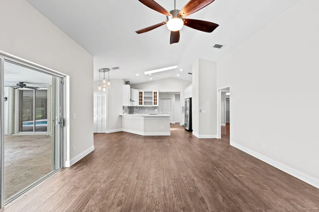 1738 Lindsey Court Wellington FL 33414