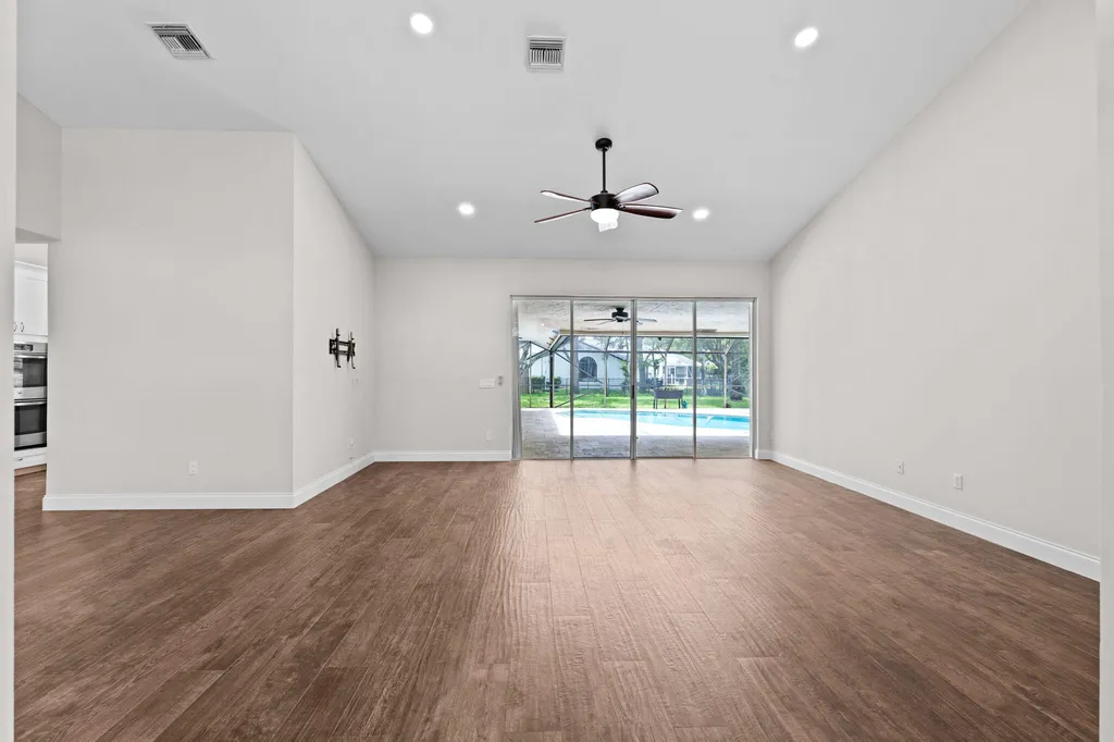 1738 Lindsey Court Wellington FL 33414