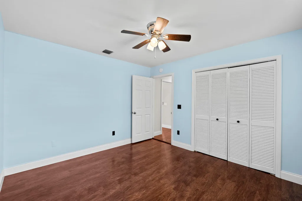 1738 Lindsey Court Wellington FL 33414