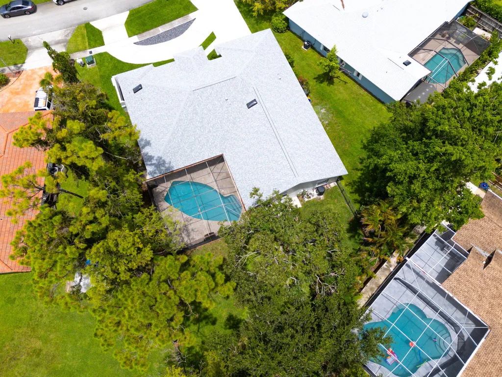 1738 Lindsey Court Wellington FL 33414