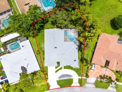 1738 Lindsey Court Wellington FL 33414