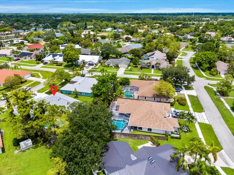 1738 Lindsey Court Wellington FL 33414