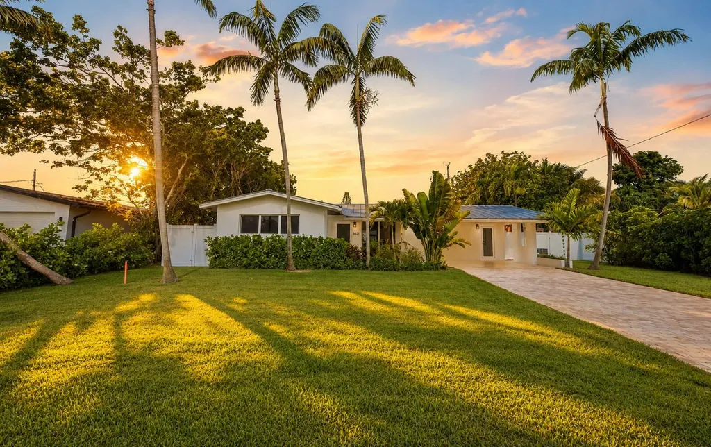 5621 NE 16th Avenue Fort Lauderdale FL 33334
