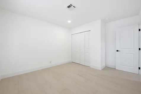 5621 NE 16th Avenue Fort Lauderdale FL 33334