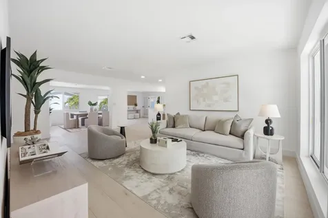 5621 NE 16th Avenue Fort Lauderdale FL 33334