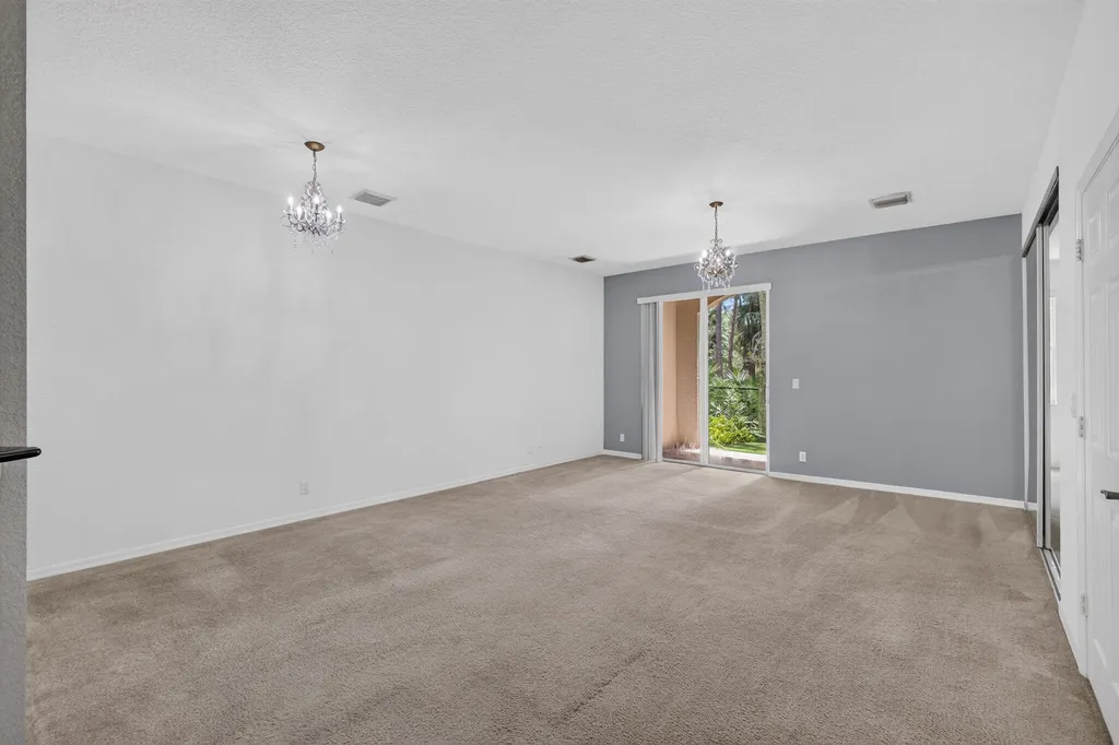 4991 Bonsai Circle Palm Beach Gardens FL 33418