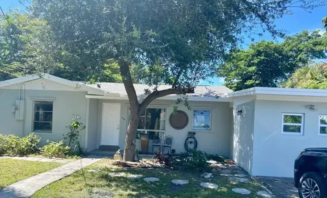 904 SE 12th Street Fort Lauderdale FL 33316