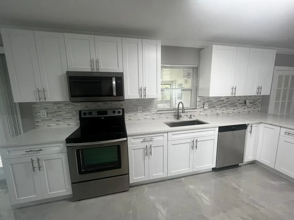 4585 Betelnut Street Boca Raton FL 33428