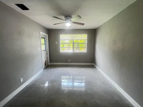 4585 Betelnut Street Boca Raton FL 33428
