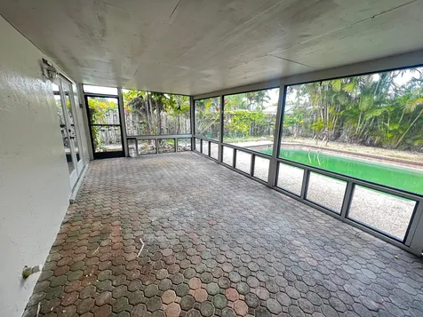 4585 Betelnut Street Boca Raton FL 33428