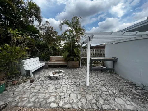 4585 Betelnut Street Boca Raton FL 33428