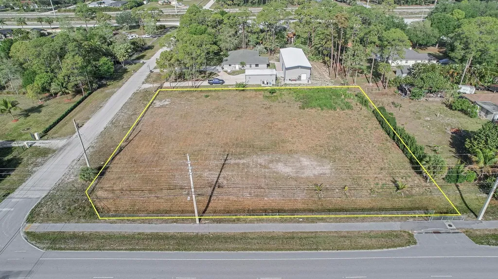 16705 E Lancashire Drive E Loxahatchee FL 33470