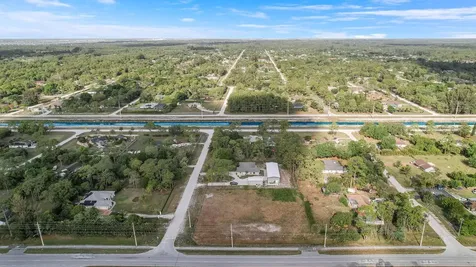 16705 E Lancashire Drive E Loxahatchee FL 33470