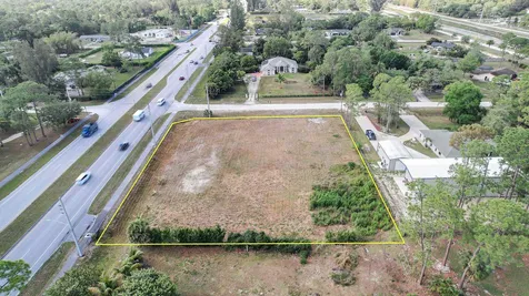 16705 E Lancashire Drive E Loxahatchee FL 33470