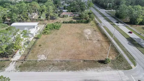 16705 E Lancashire Drive E Loxahatchee FL 33470