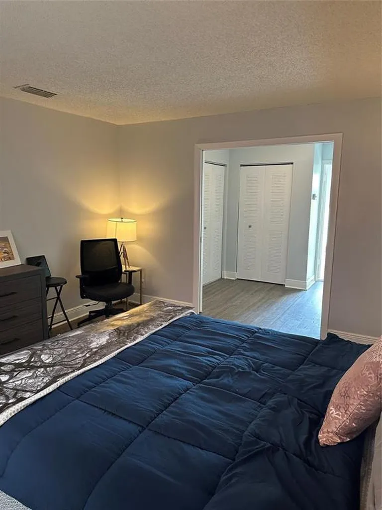 4121 NE 21st Terrace Lighthouse Point FL 33064
