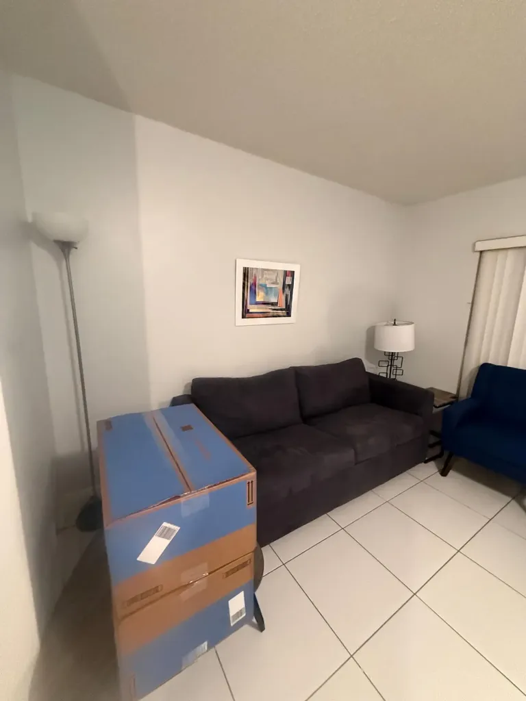 4121 NE 21st Terrace Lighthouse Point FL 33064