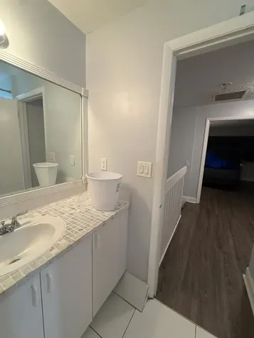 4121 NE 21st Terrace Lighthouse Point FL 33064
