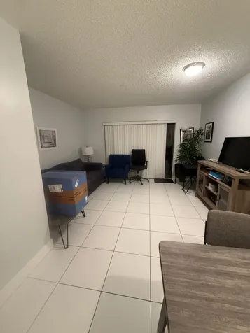 4121 NE 21st Terrace Lighthouse Point FL 33064