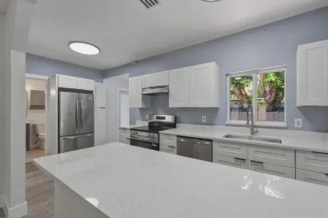 12980 NE 10th Avenue North Miami FL 33161