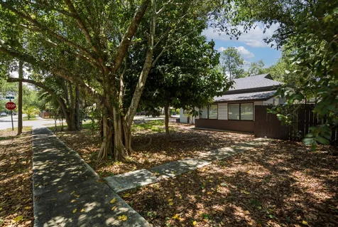 12980 NE 10th Avenue North Miami FL 33161