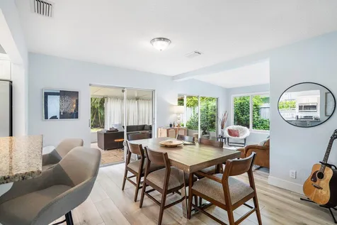 233 Lake Terrace Delray Beach FL 33444