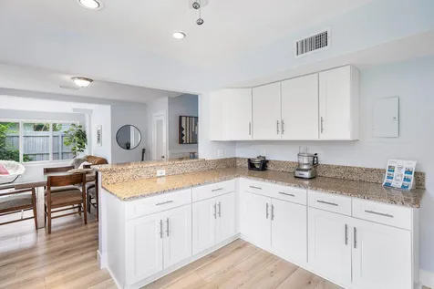 233 Lake Terrace Delray Beach FL 33444