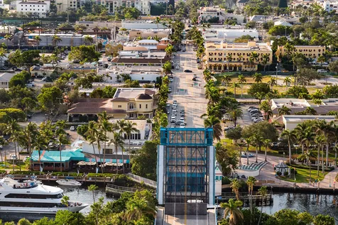 233 Lake Terrace Delray Beach FL 33444