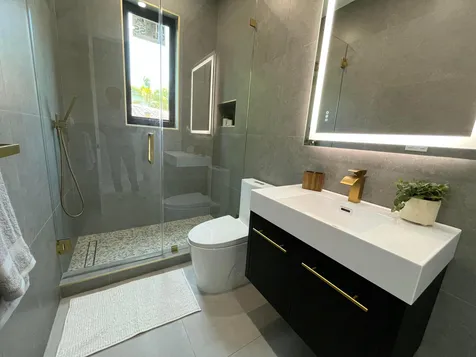 1533 NE 16th Avenue Fort Lauderdale FL 33304