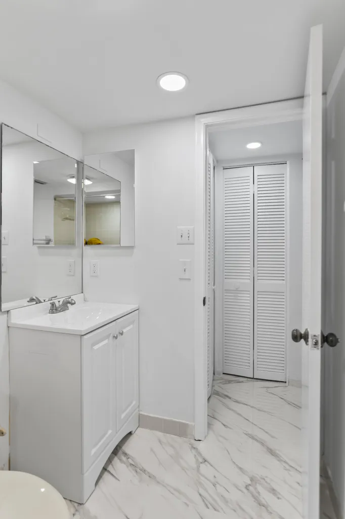1400 NW 9th Avenue Boca Raton FL 33486